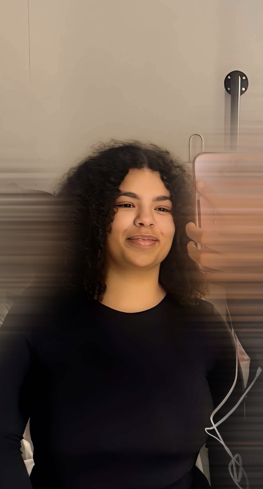 Raniya C.