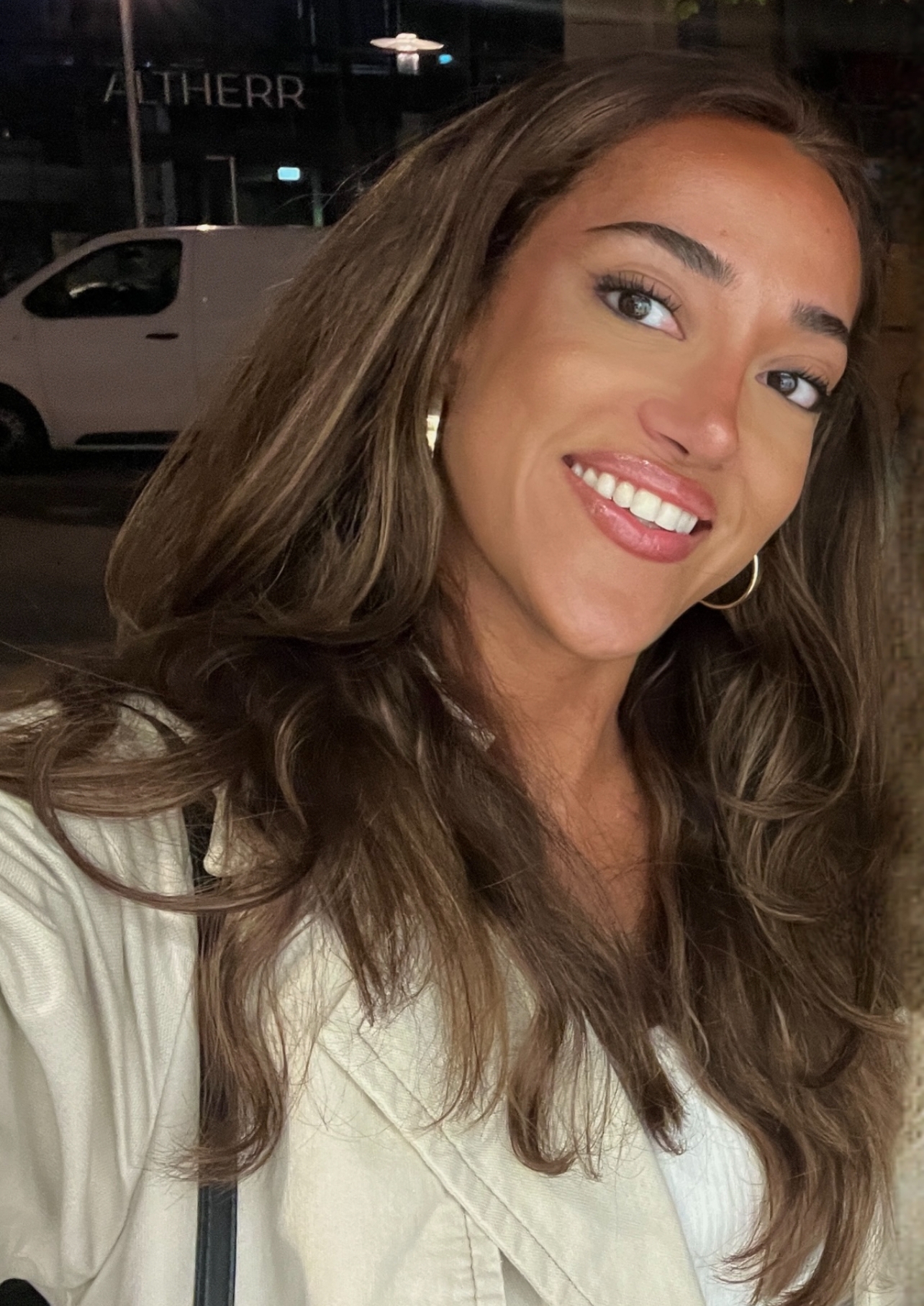 Hassiba S.