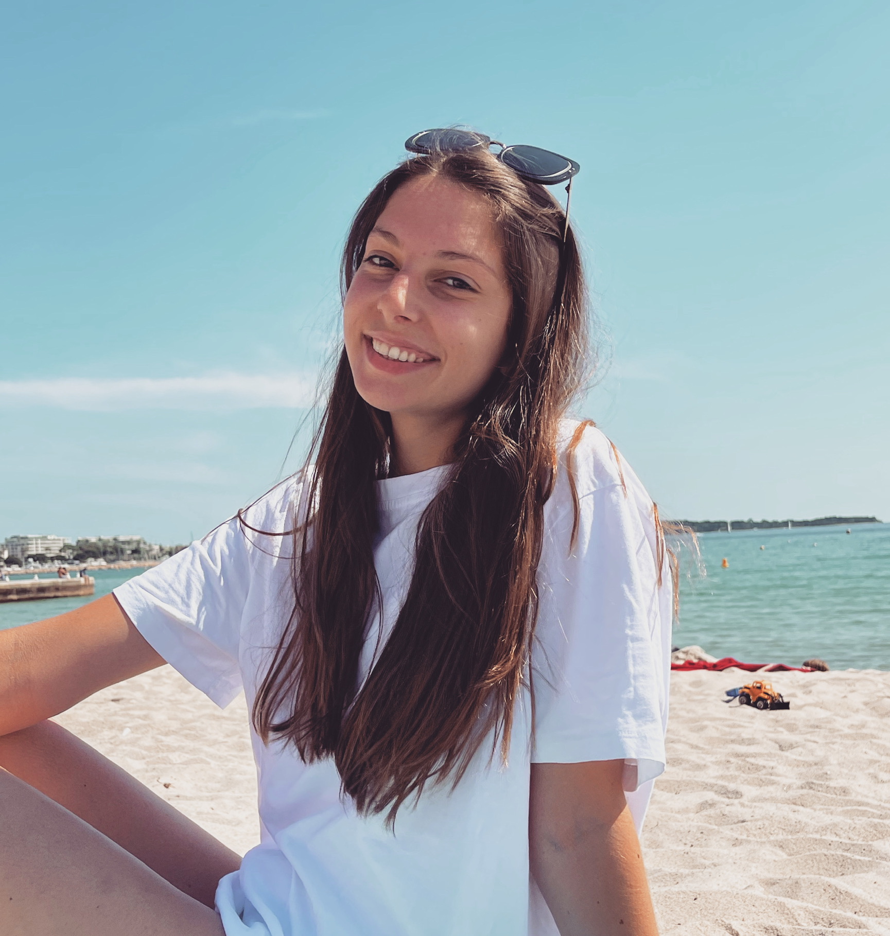 Romane E.