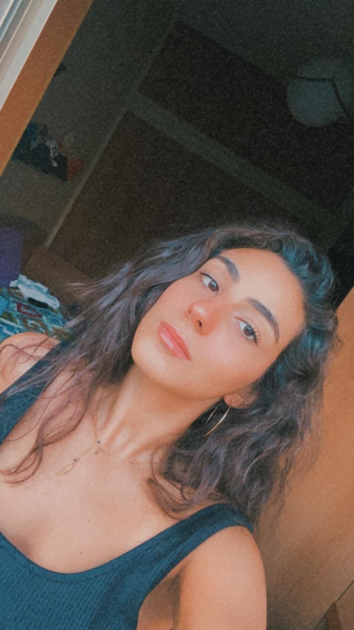 Chloe G.