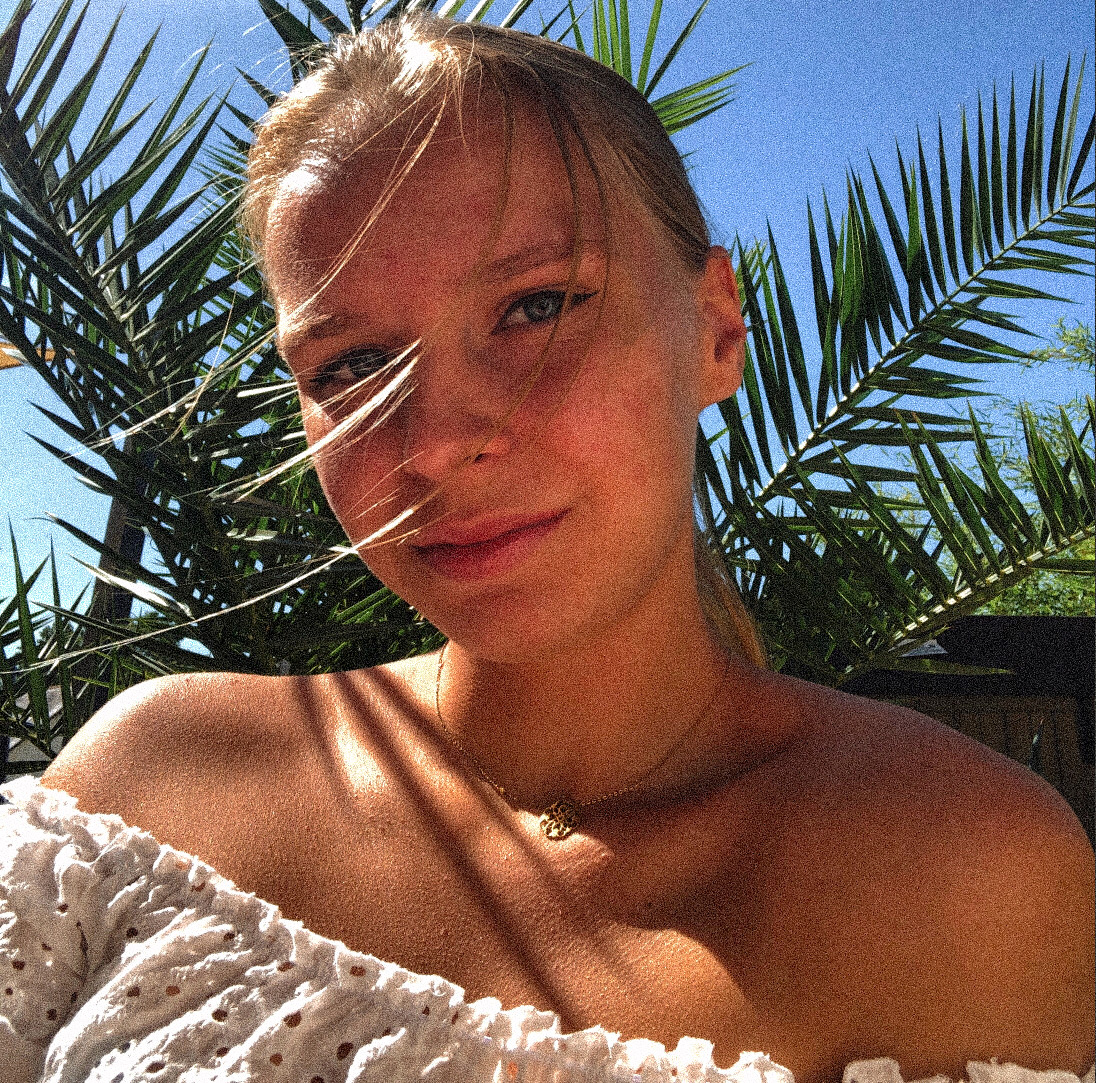 Julie B.