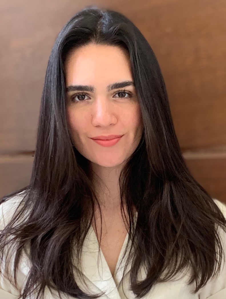 Ana Paula V.