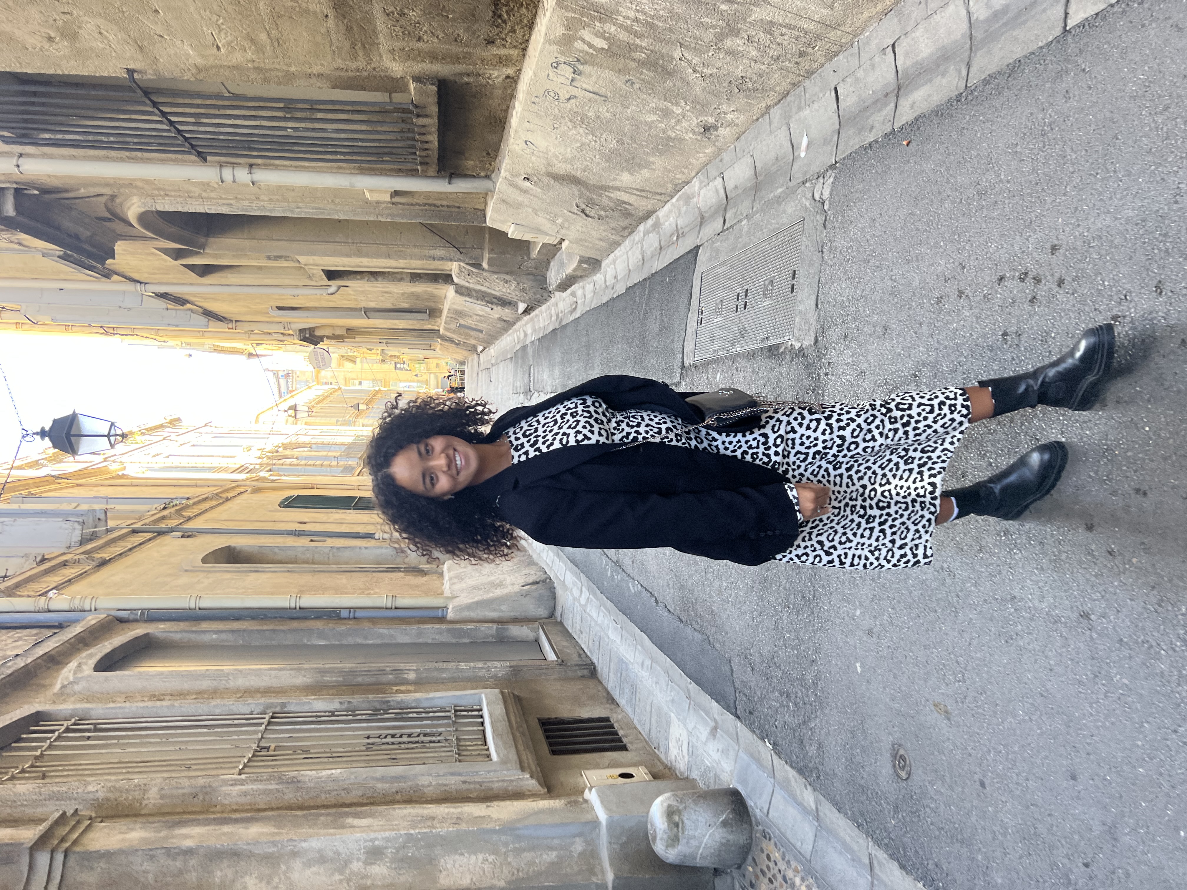 Nisrine S.